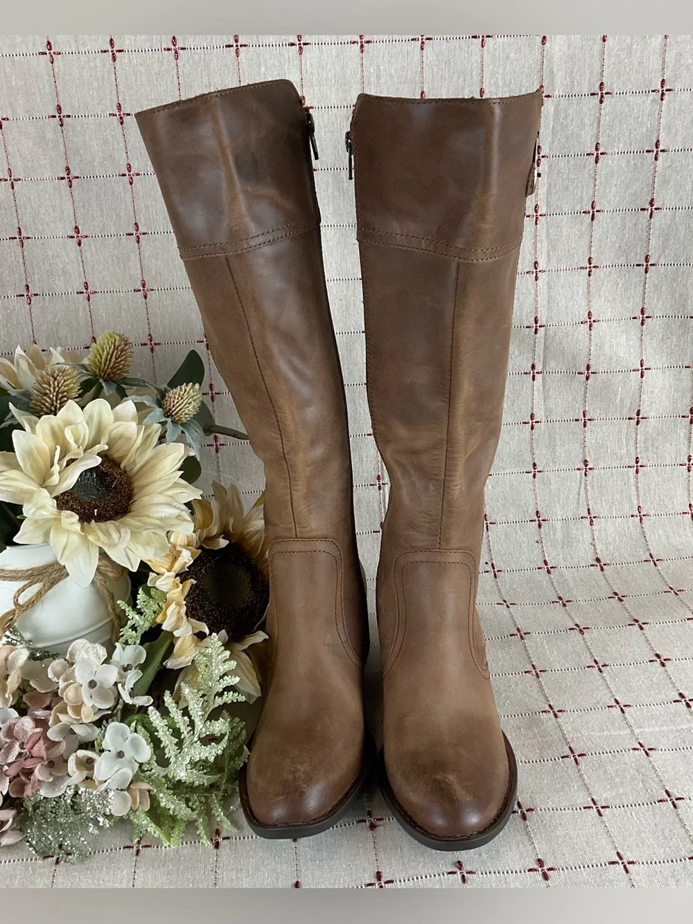 BORN Fannar Brown Leather Knee High Boots F32716 Size 6 Full Zip Riding Boots